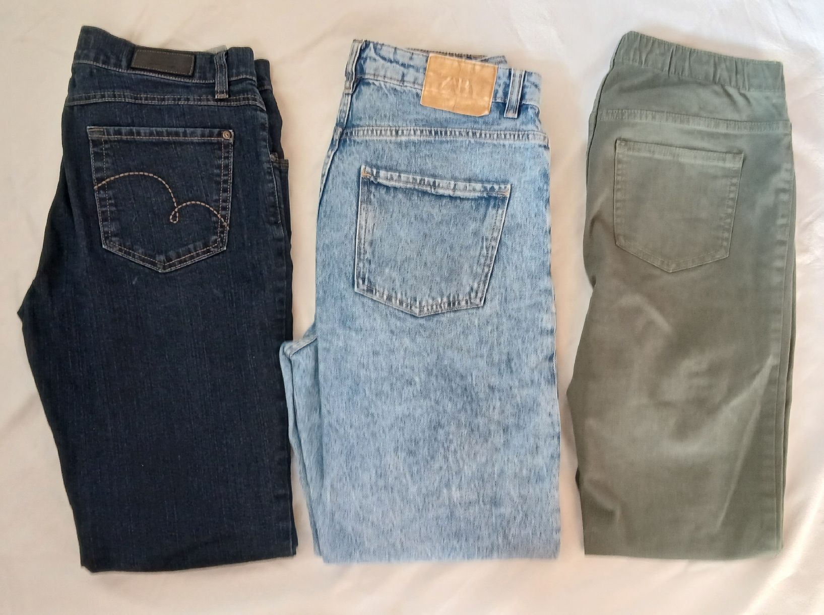 Pantaloni: Lot de 9 pantalons Taille 40 – Usato da Tramelan venduto da Belleza82 2