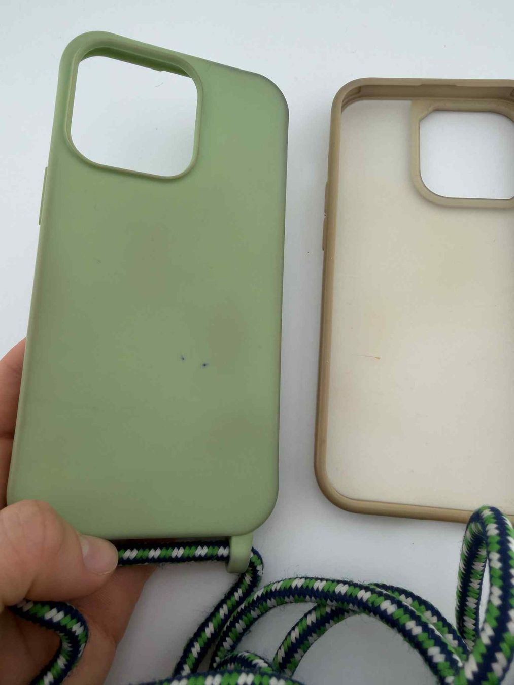 Apple Telefoni cellulari / Smartphones: iPhone 11Hülle Set ✅ – Usato da Riehen venduto da edu_92w7 8