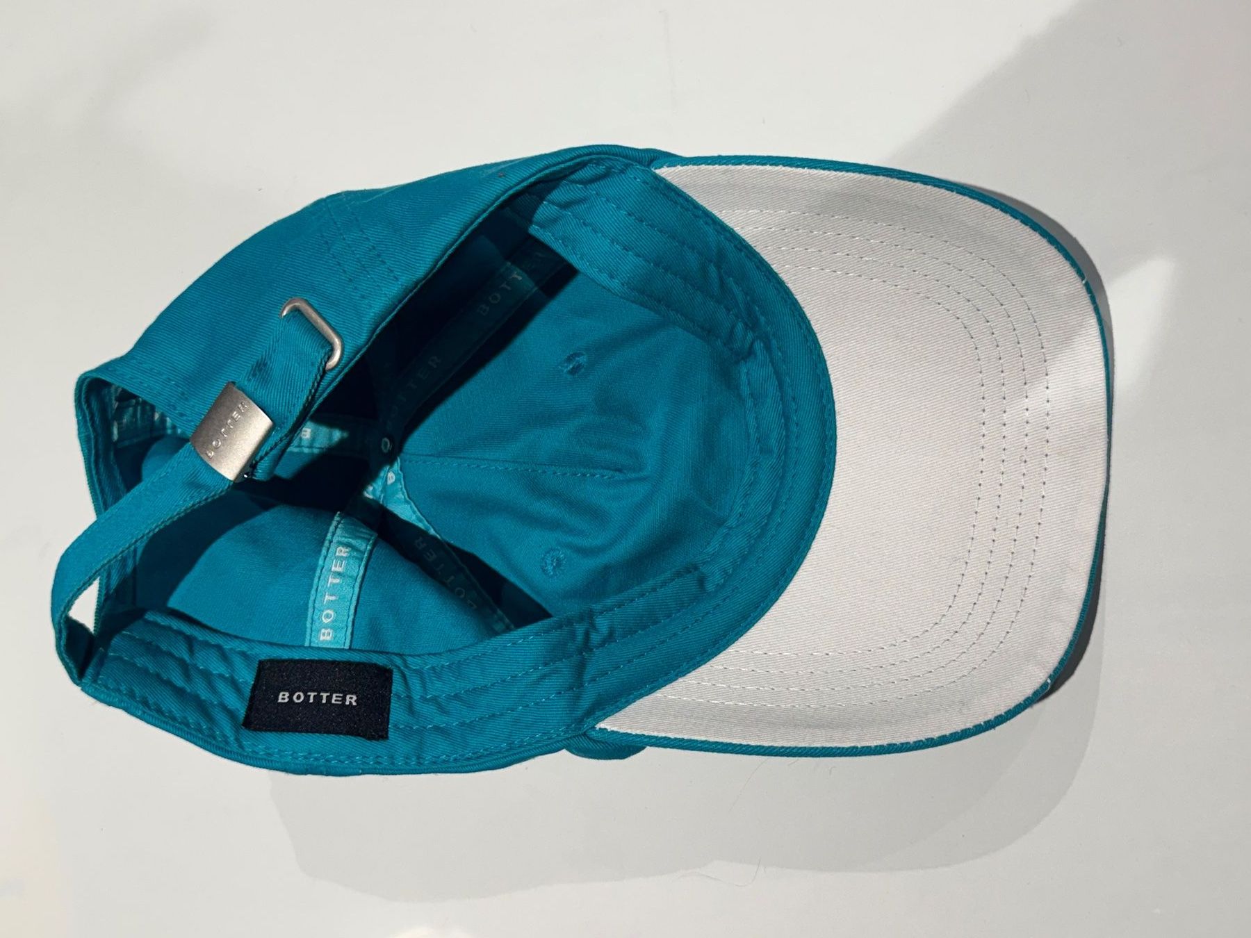 Copricapi, berretti & cappellini: BOTTER SS/22 Fold Label Embroidered Hat/Cap – Usato da Zürich venduto da dav_7hgp 2
