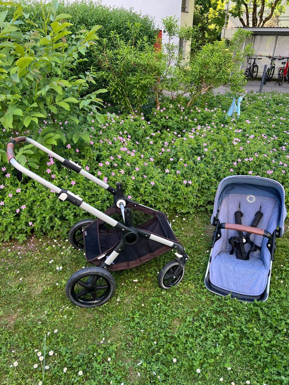 Bugaboo Kinderwagen: Kinderwagen Bugaboo Fox blau – Gebraucht aus Bülach von 3meego3 5