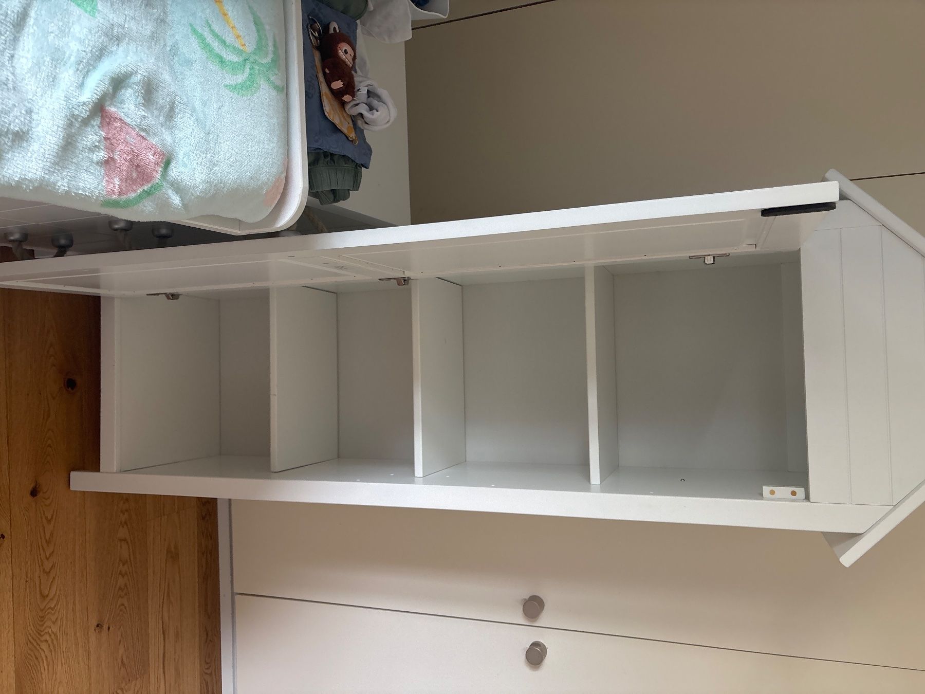 Pfister Letti: Chambre bébé pfister – Usato da Villars-sur-Glâne venduto da reb_6t22 3