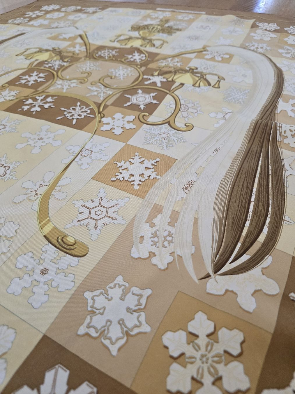Hermès Foulards & écharpes: Tuch von Hermes – Neuf (Voir description) à Zollikon par cae_szy7 1