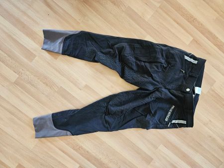Felix Bühler Reithose Gr. 44 schwarz, Top Zustand!