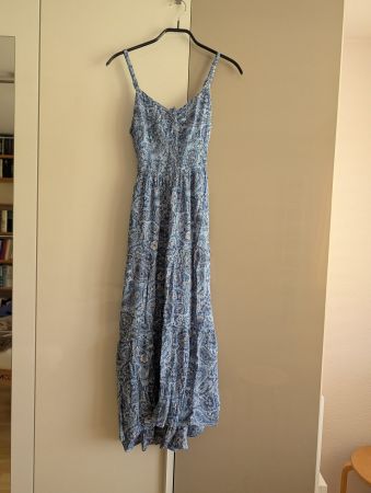 Hollister Midi Kleid XS