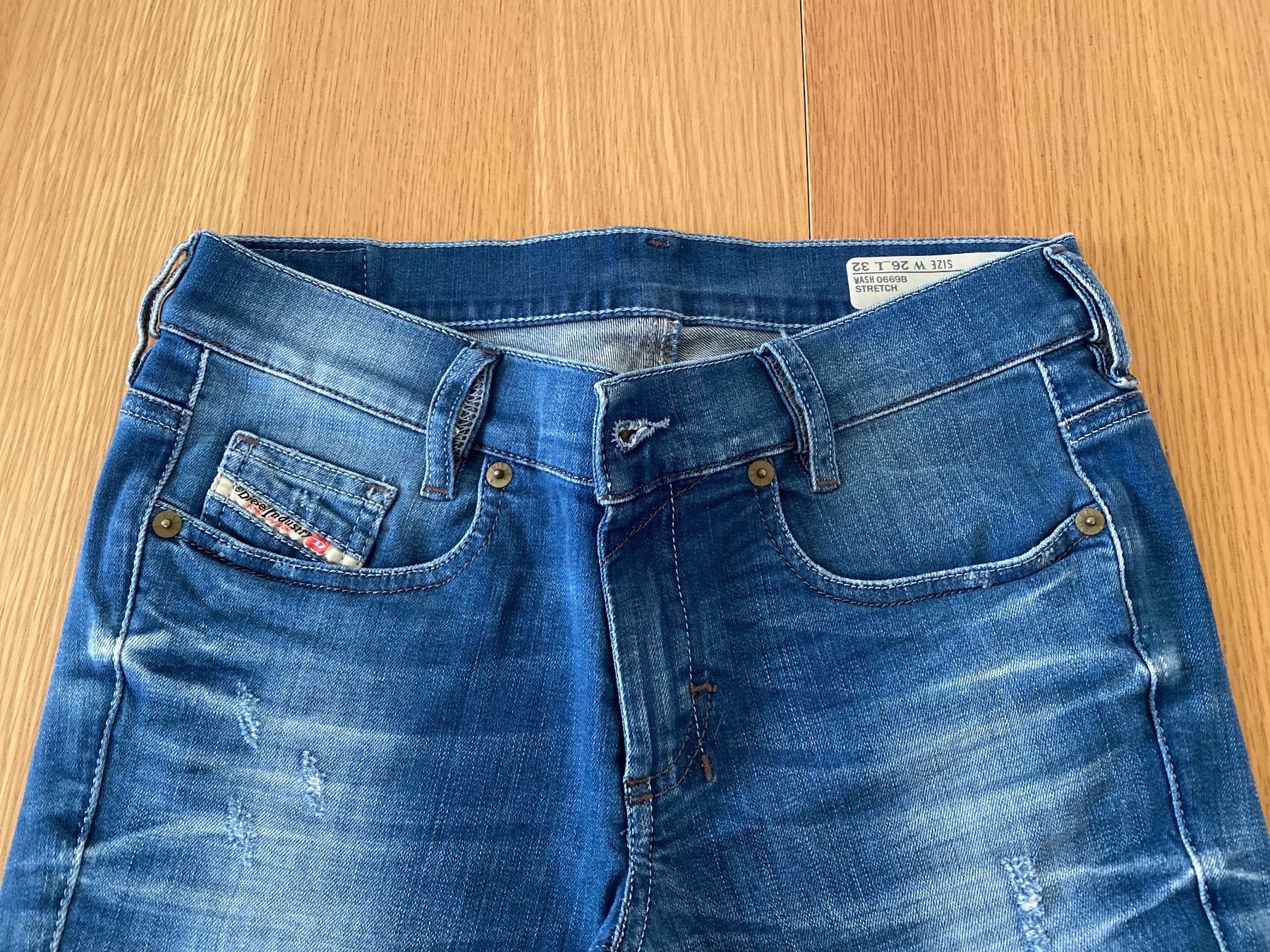 Diesel Jeans: Diesel Jeans gr. 26 – Nuovo (secondo la descrizione) da Wald ZH venduto da Gosia_N 2
