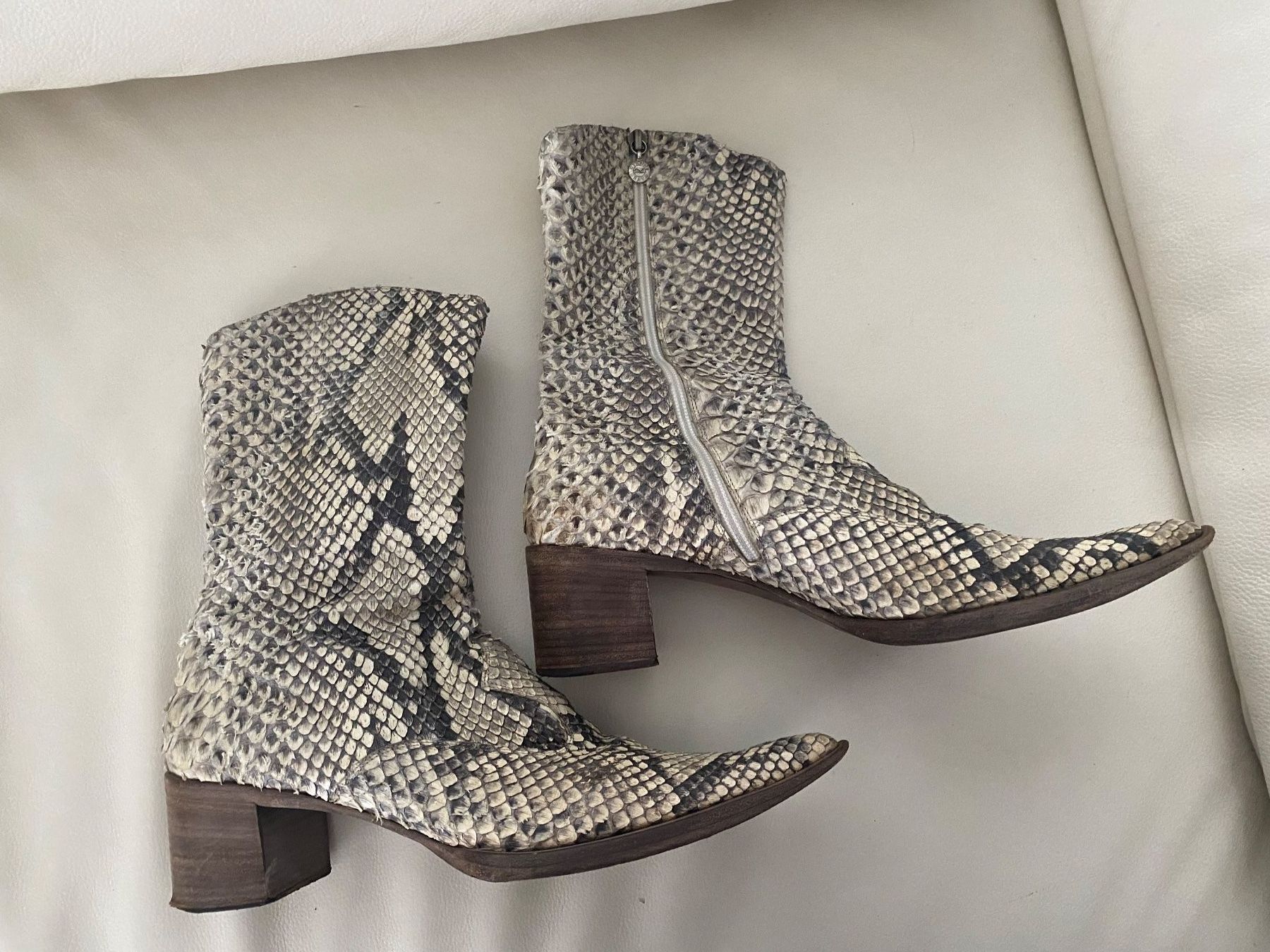 Scarpe da donna: RARITÄT - edler GIANNI BRAVO Python Stiefel, 39 – Usato da Winkel venduto da ferrari2022