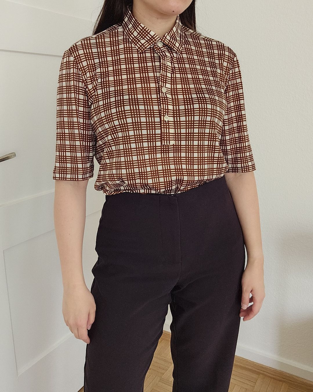 Camicette: Vintage Kariertes sehr elastisches Hemd ca. S/M – Usato da Zürich venduto da Mme.Sora