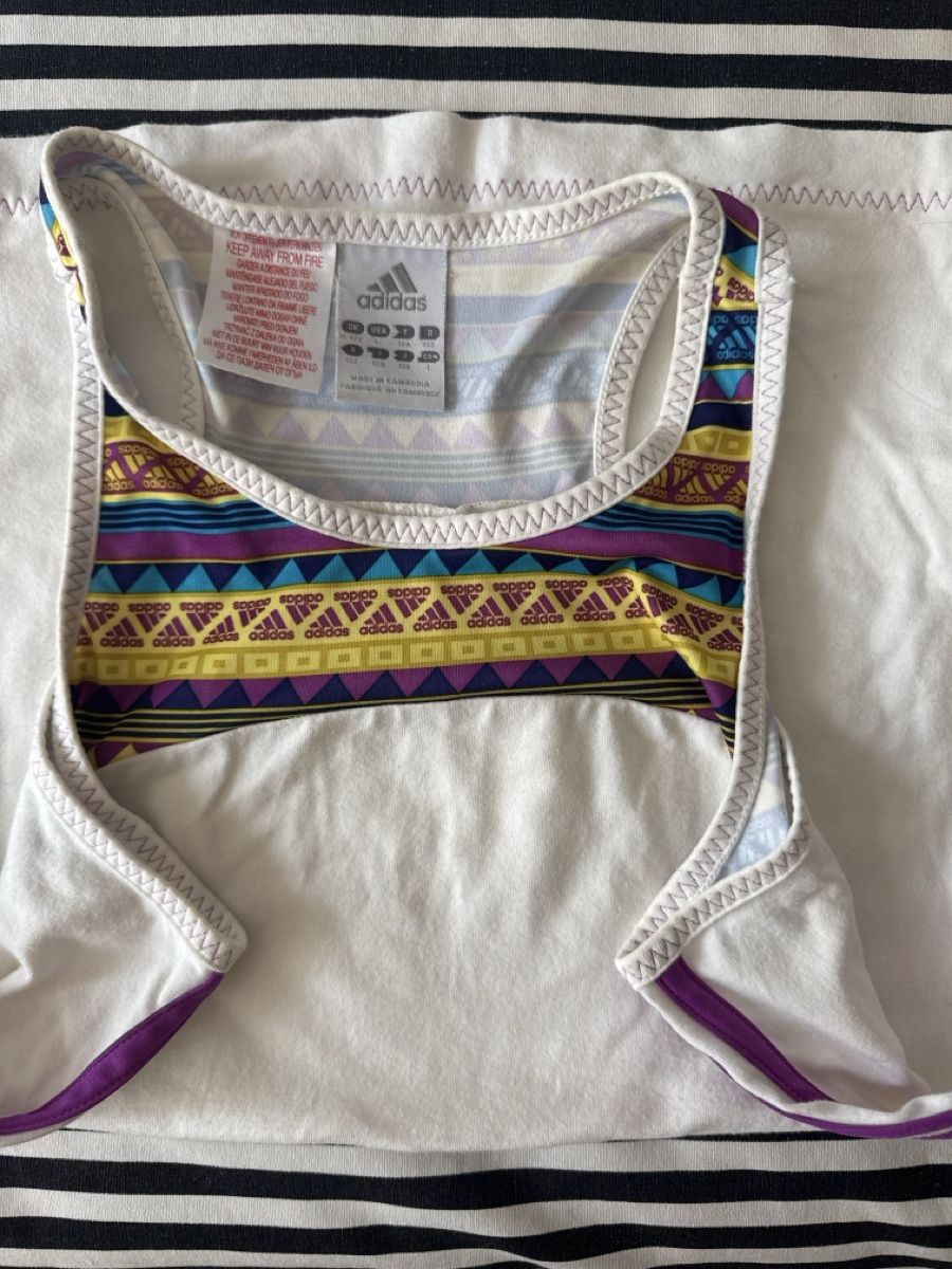 Adidas Top: Adidas Tanktop Grösse 1.52 / 36 – Usato da Basel venduto da YanaR10 5