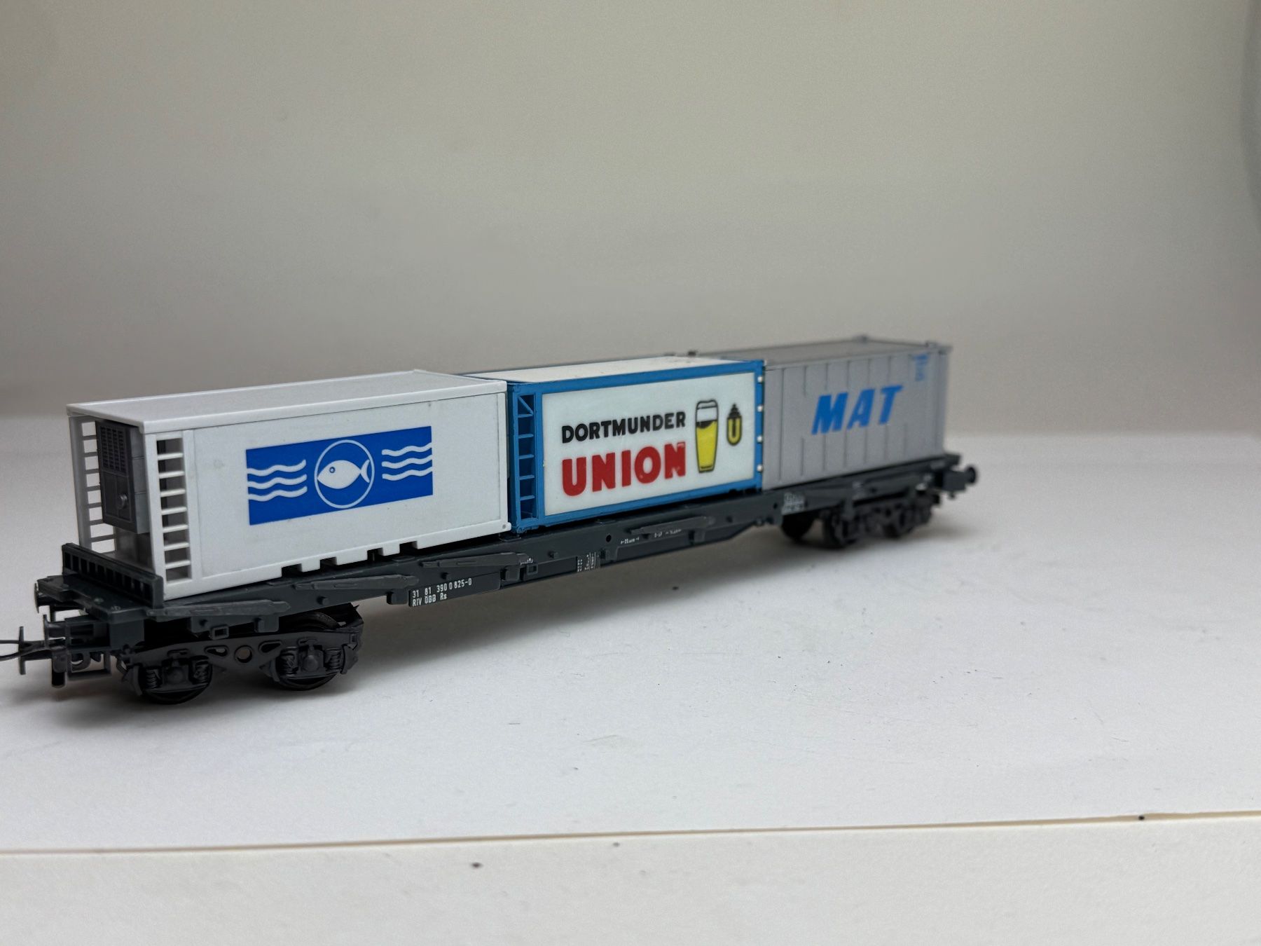 Liliput Modellini di ferrovie: Liliput Containerwagon  MAT Union Bier Seefisch – Usato da Elm venduto da Wikmtz 2