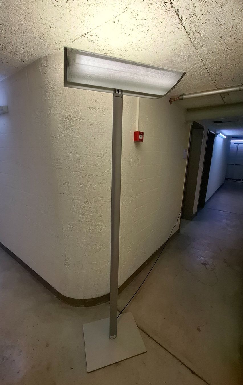 Lampen: Waldmann Stehleuchte Büroleuchte Bürolampe – Gebraucht aus Zug von marc.attinger