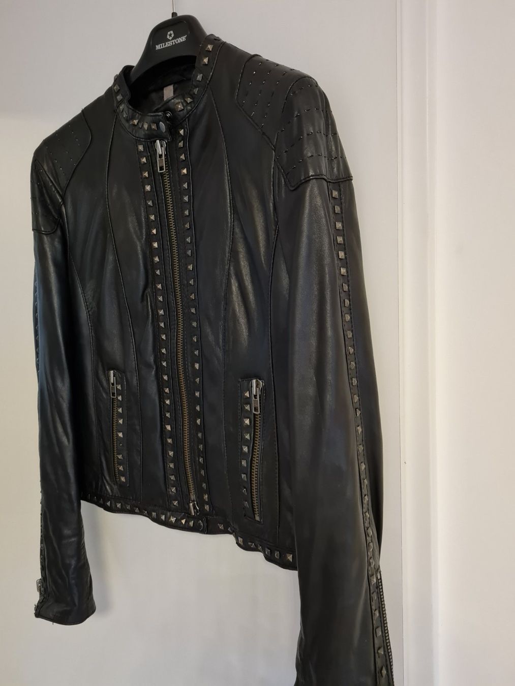 Giacche: LEDER BIKER JACKE MILESTONE GR.M – Usato da Steg im Tösstal venduto da goldlionfree 1