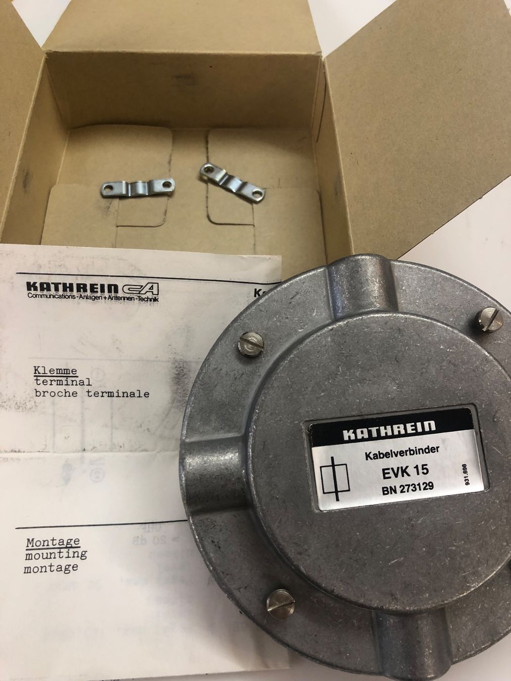 Radiocomunicazione: EVK15 Kathrein Koaxial-Kabelverbinder – Nuovo e nell'imballaggio originale da Neerach venduto da Arbimus 8