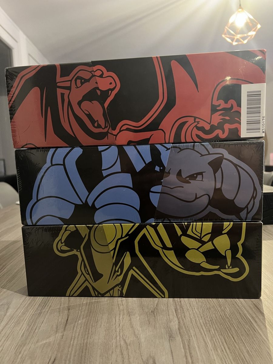 Pokémon Cartes à collectionner: 3x Pokemon 25th Box Charizard Blastoise Rayquaza – Neuf avec emballage d'origine à Agno par