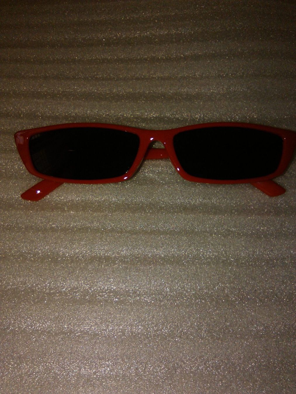 Occhiali & Lenti: UNISEX SONNENBRILLEN,,ROT UND SCHWARZ,,UV400 – Nuovo (secondo la descrizione) da Basel venduto da bijoutrie_4 1