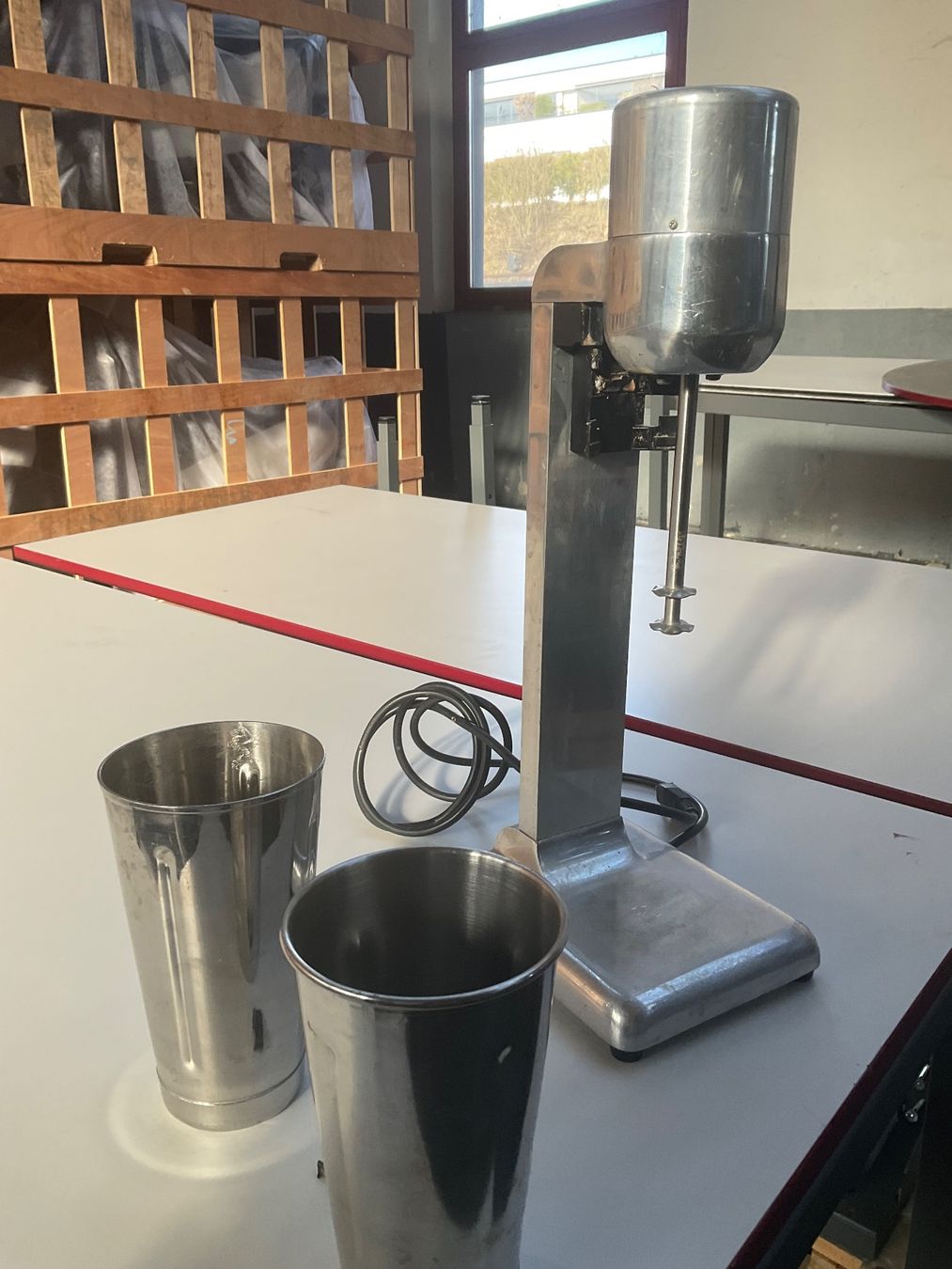 Elettrodomestici da cucina: Vintage Shaker/Mixer – Usato da Altnau venduto da Seemoewe 1