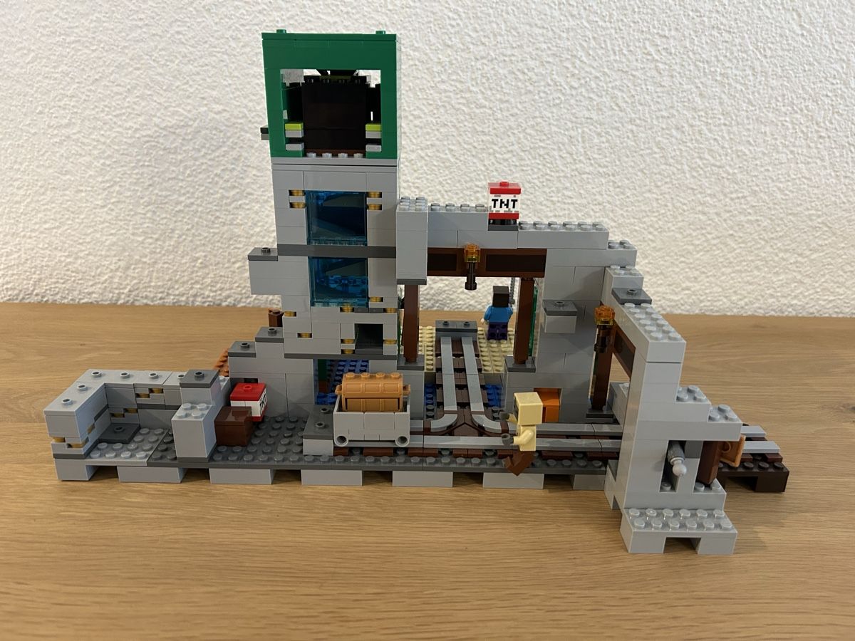 Lego Spielzeuge: Lego Minecraft  Die Creeper Mine 21155 – Gebraucht aus Naters von Gemschhtte 1
