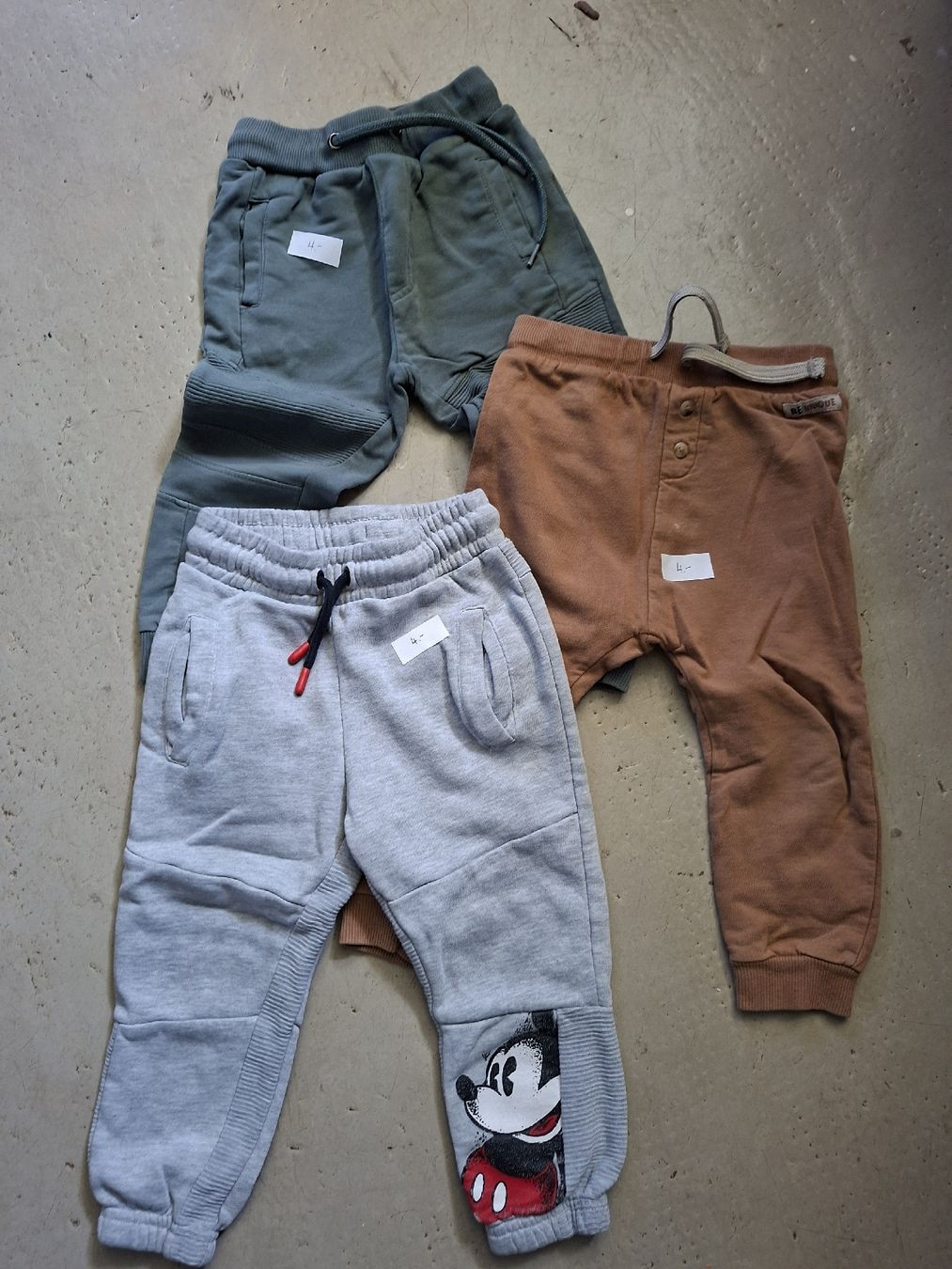 Lotti & Set di vestiti: Lot d'habits garçon taille 92 – Usato da Boncourt venduto da Adeline_2727 4