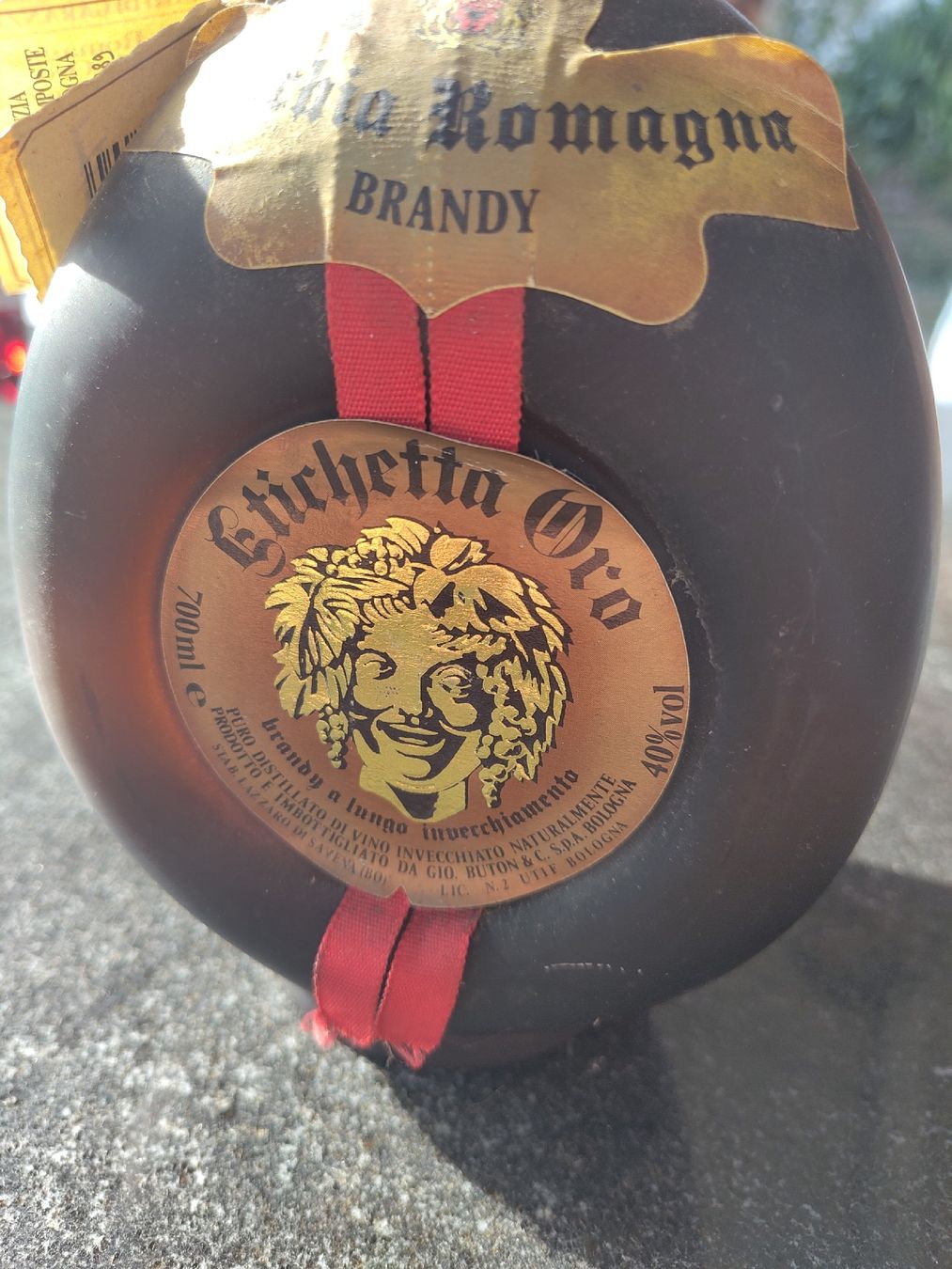 Spirituosen: Brandy Vecchia Romagna Etichetta Oro 700ml neuwertig – Neu und originalverpackt aus Leuggern von Plumeria1987 3