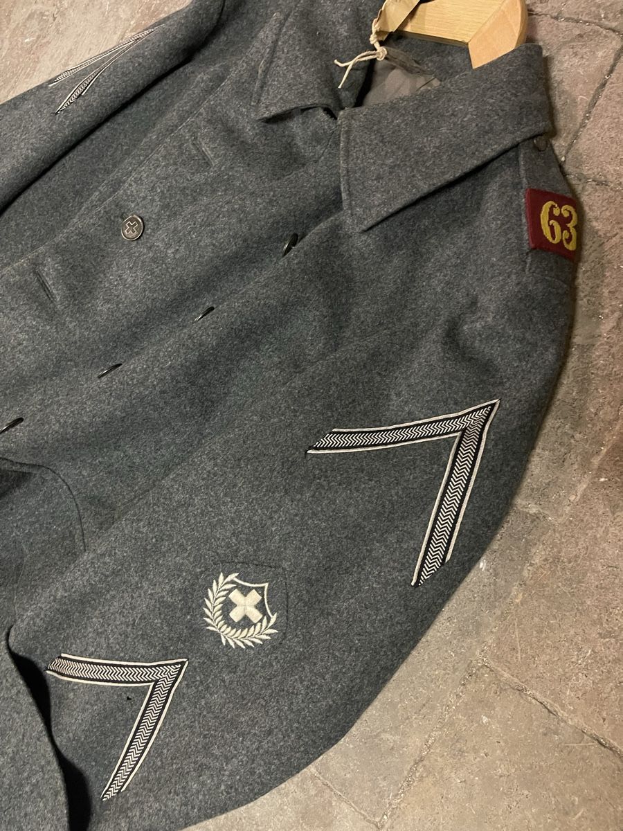 Schweizer Armee Uniformen: Uniform Fourier, Kaputt  – Gebraucht aus Basel von torthum 1