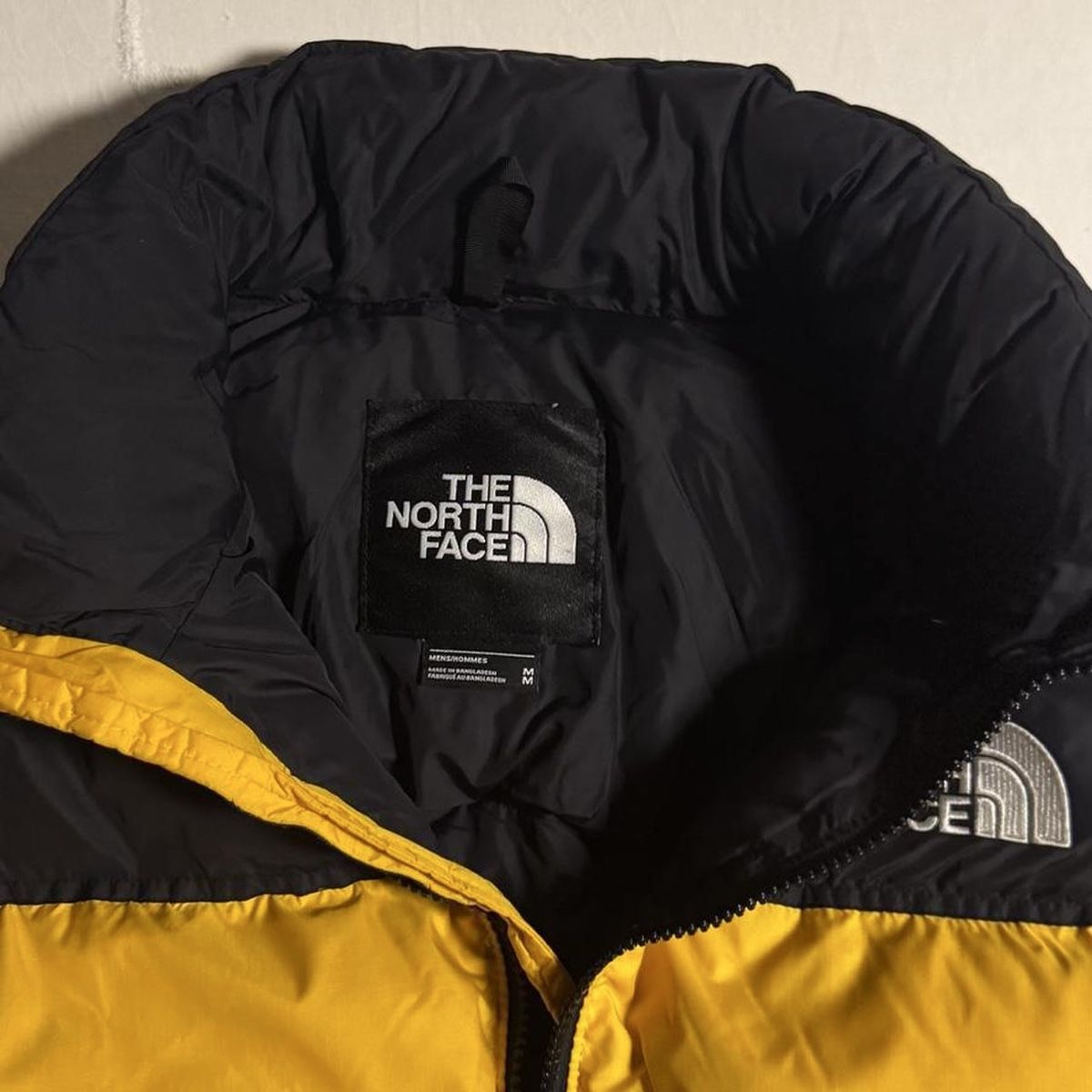 North Face Giacche: The North Face Yellow & Black Puffer Jacket – Nuovo (secondo la descrizione) da Caviano venduto da reselleo21 6