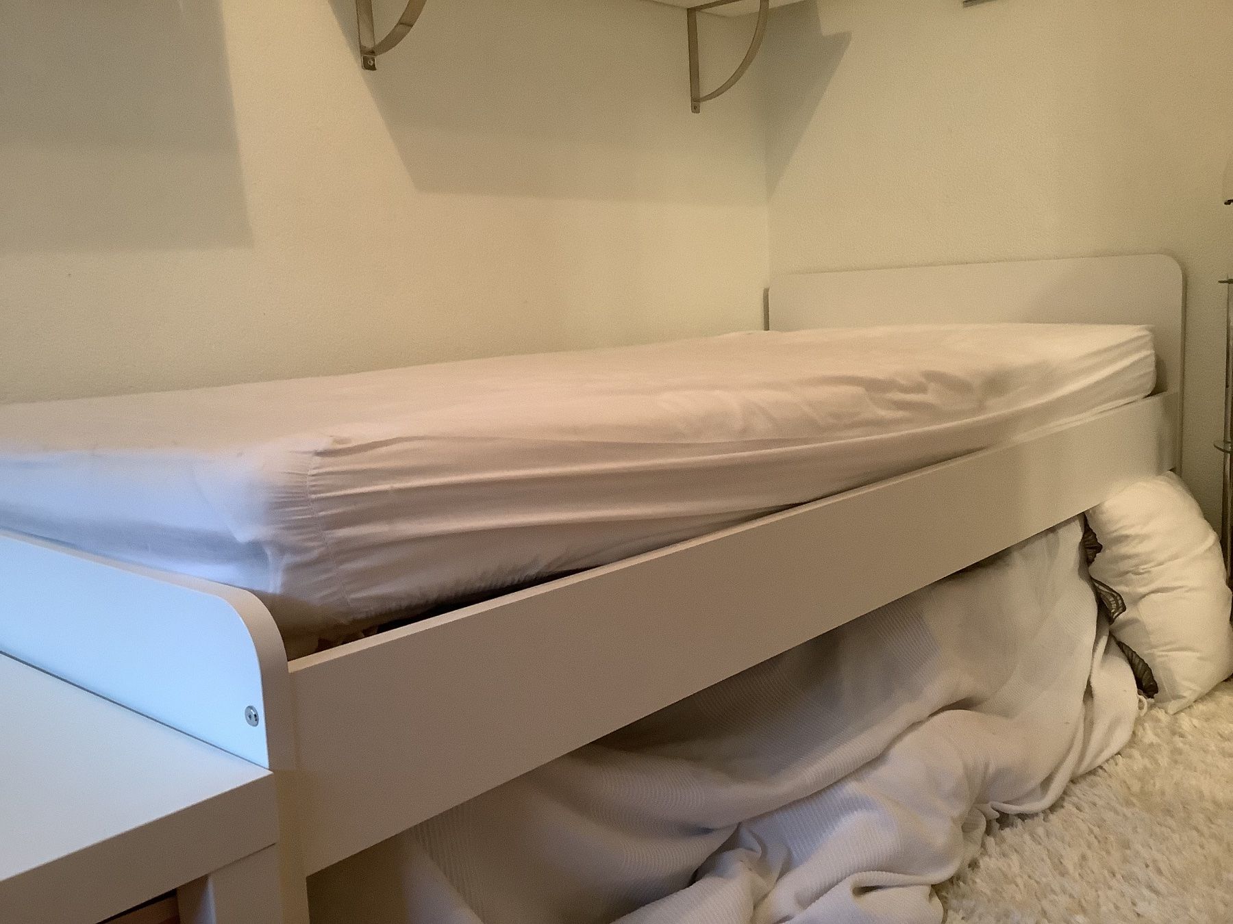 Ikea Lits: Lit IKEA Släkt 90/200 – D'occasion à Chancy par Capu19 1