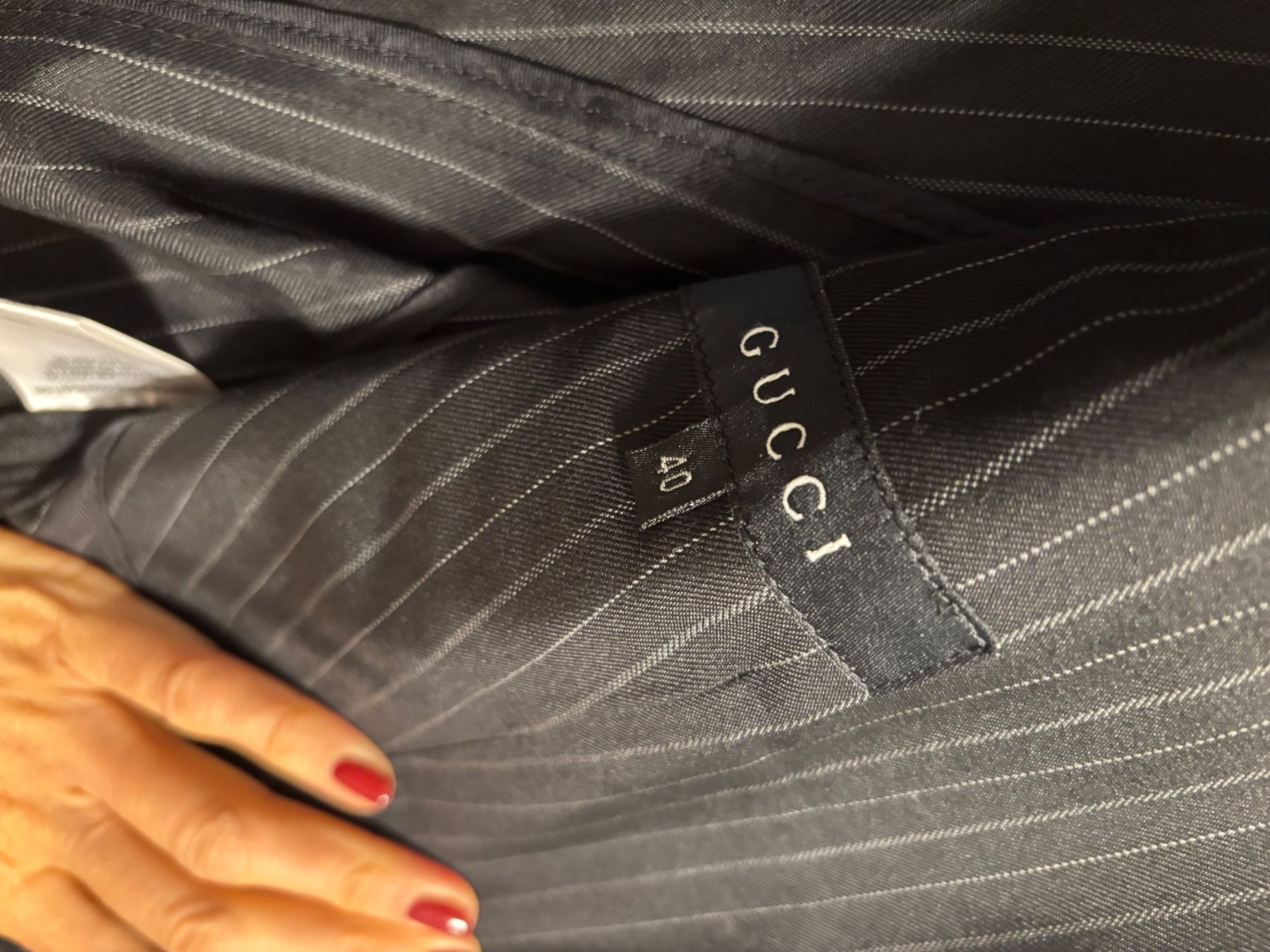 Gucci Giacche: Gucci Blazer mit Nadelstreifen – Usato da Riehen venduto da Snoopy3 2