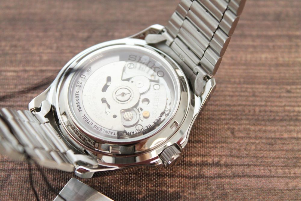 - Kaufen Herren Armbanduhr | Ricardo Seiko SNKK87K1 auf Automatik Neu