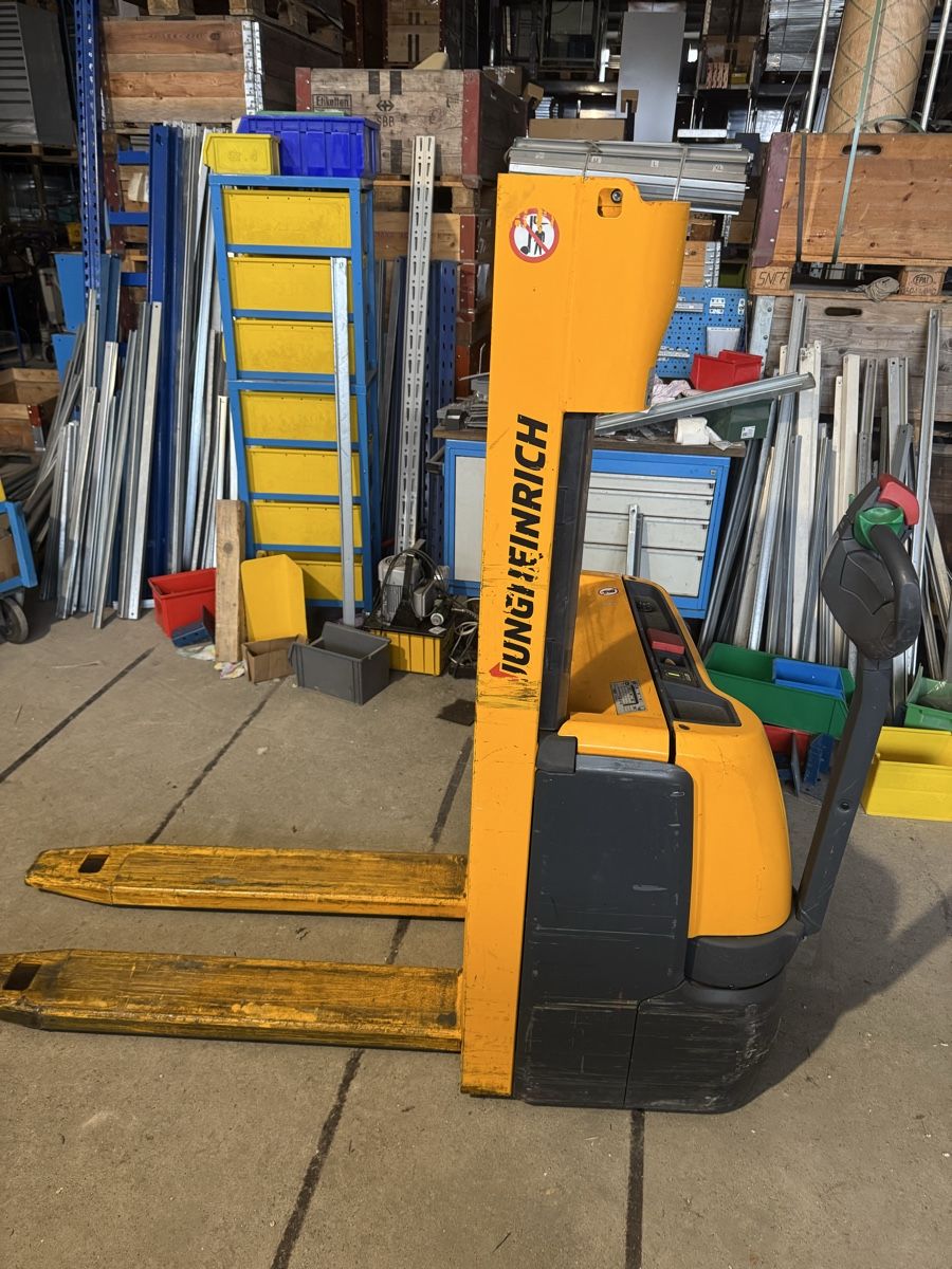 Jungheinrich Gabelstapler & Hubwagen: Hochhubwagen / Ameise  – Gebraucht aus Niederuzwil von Solutions4industry 2