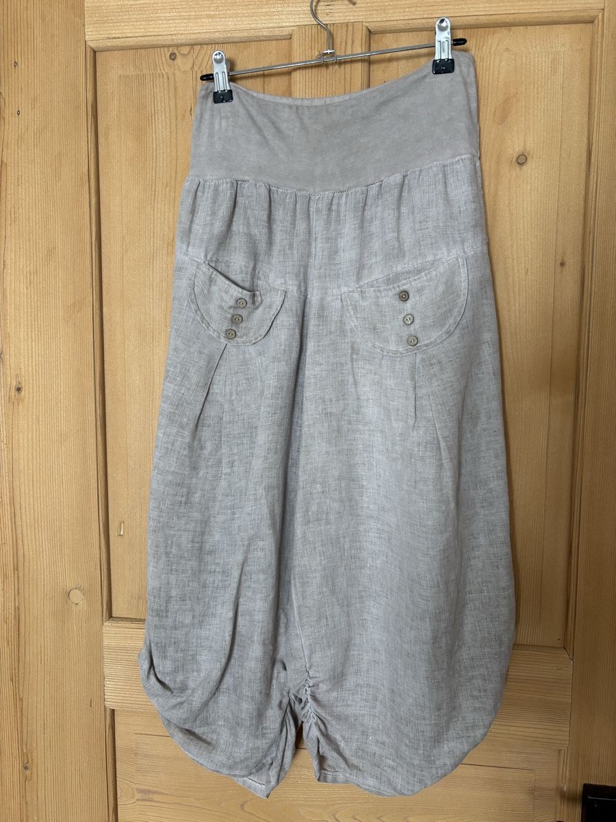 Pantalons: Leinenhose Gr. M-L – Neuf (Voir description) à Krattigen par Landado