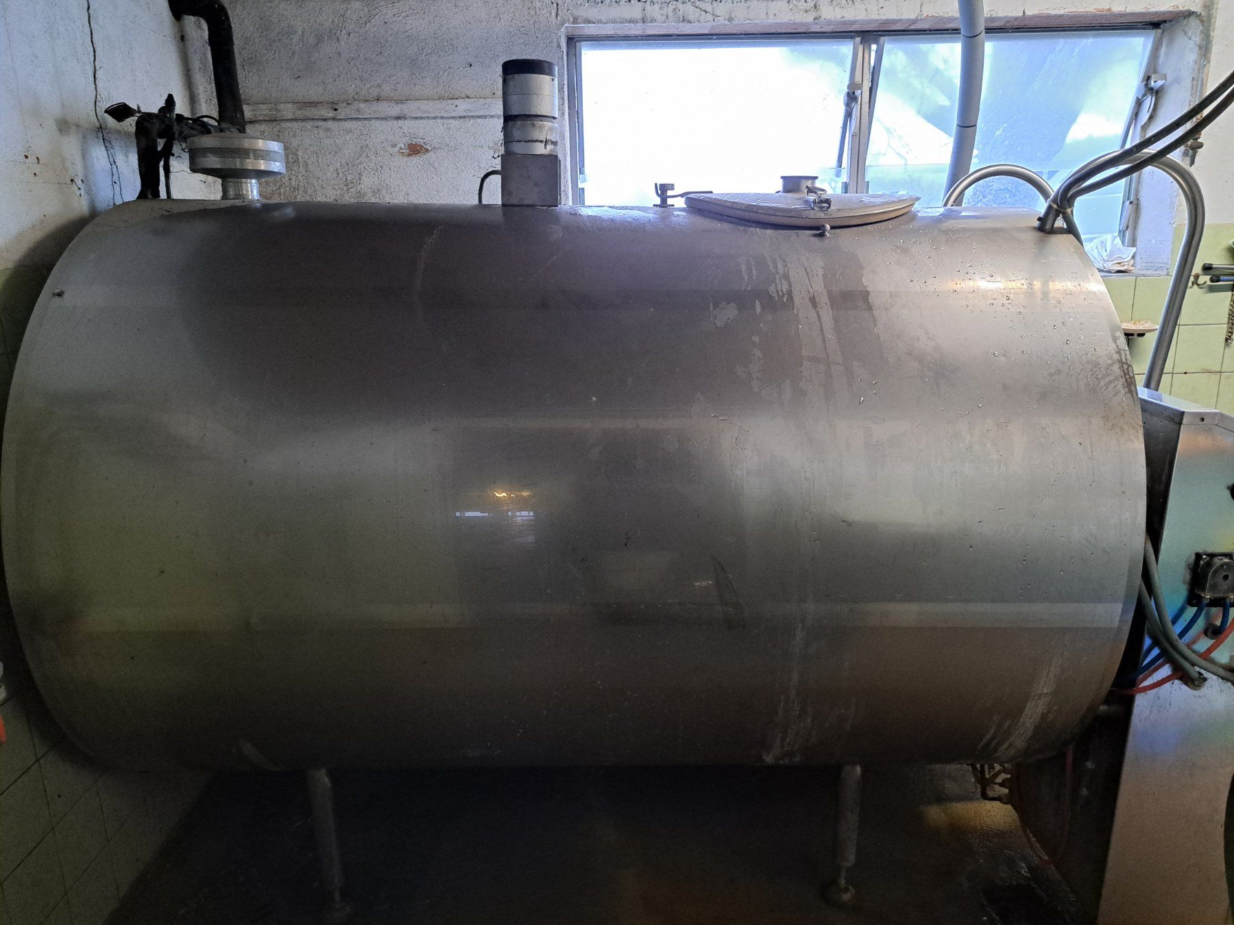Tecnica di mungitura: Milchtank 2100 Liter – Usato da Hochdorf venduto da pat_8dby 3