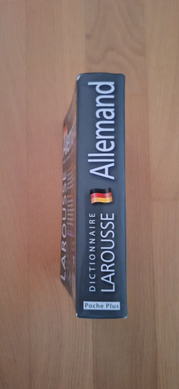 Livres: Dictionnaire Larousse, Allemand – D'occasion à Lussery-Villars par pousinete02 1