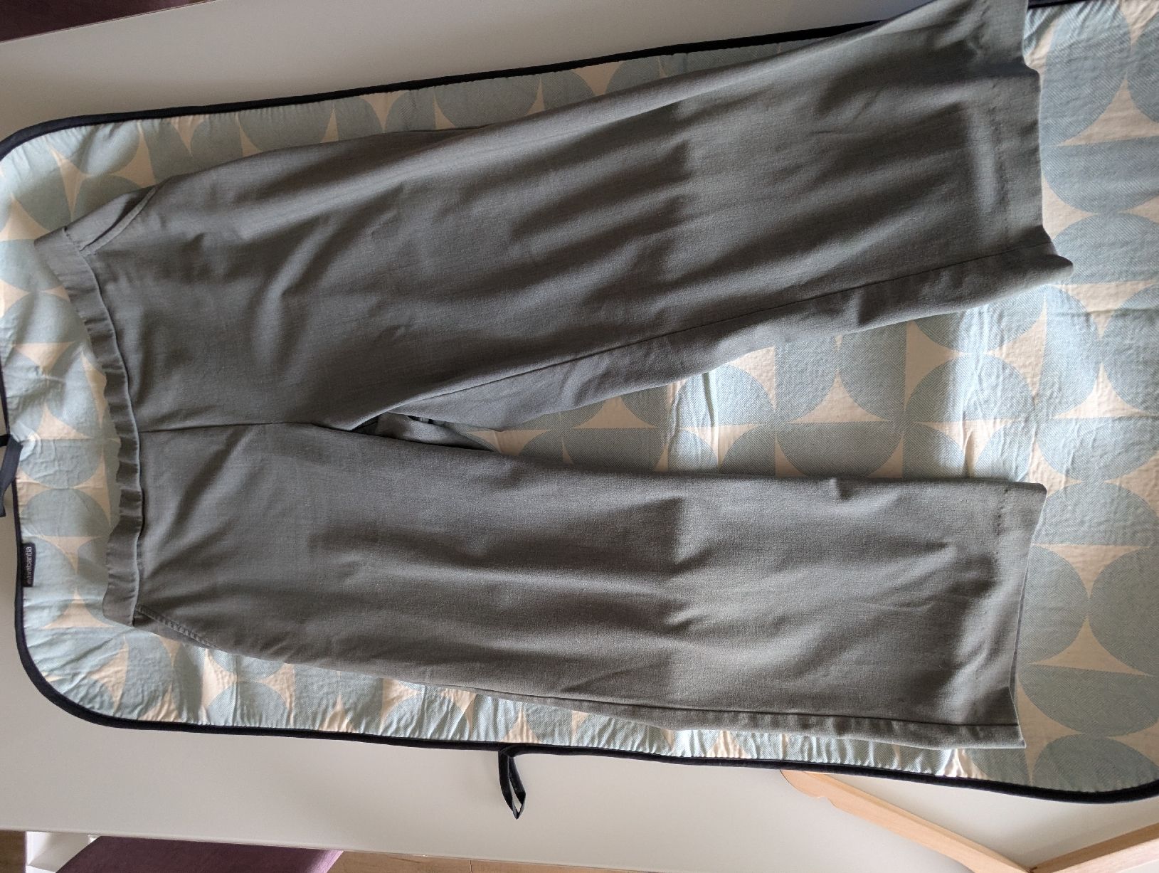 Pantaloni: Bequeme Stoffhose von Croft & Barrow – Usato da Seengen venduto da sam_x5tk 1