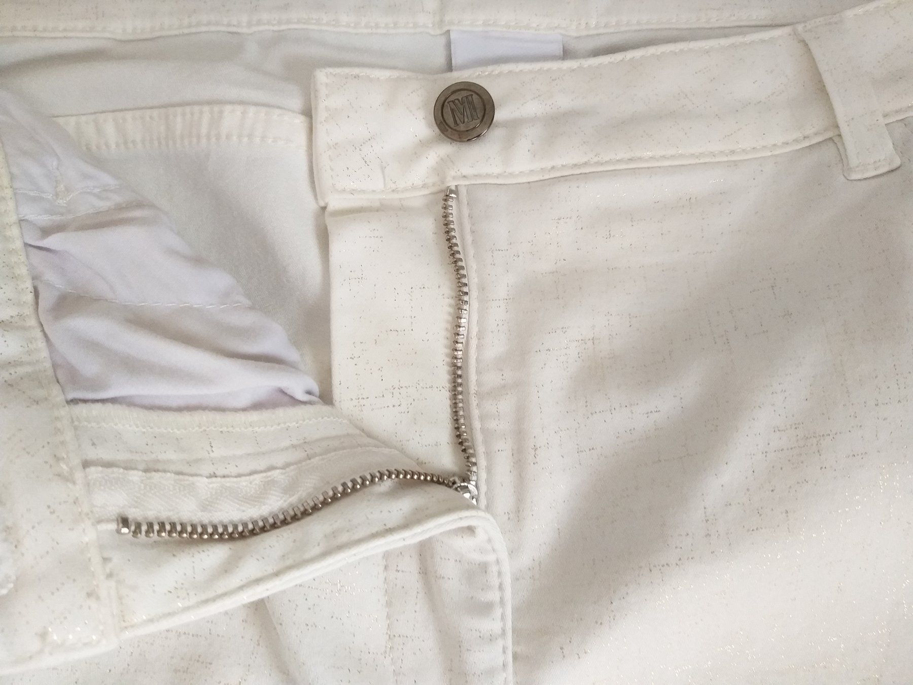 Madeleine Jeans: MADELEINE Jeans taille / Grosse 46 CH – Neuf (Voir description) à Cossonay-ville par Super-Price-Quality 4