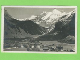 Kandersteg mit Blüemlisalp