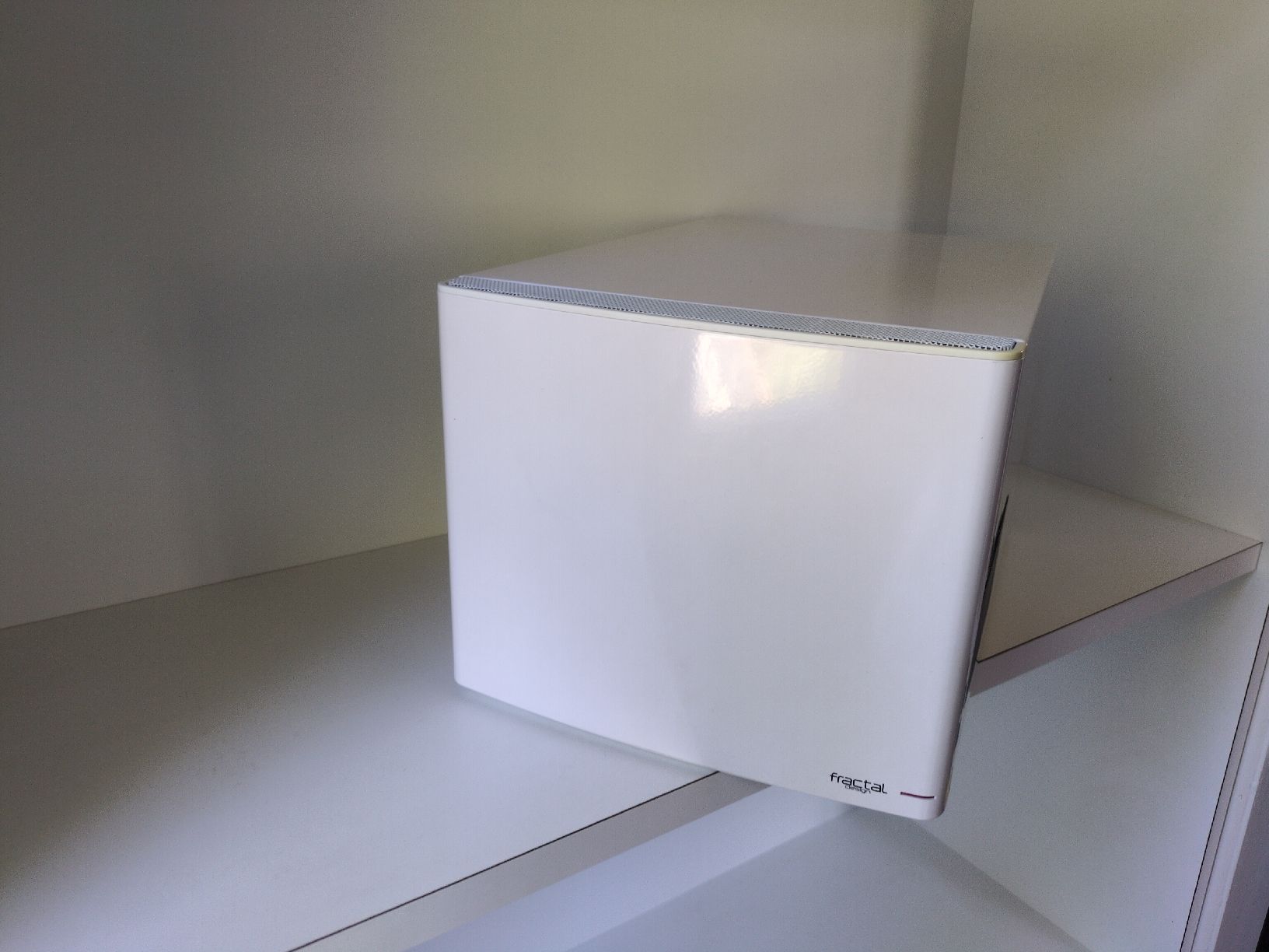 Fractal Gehäuse: Fractal Node 304 für Mini-ITX – Gebraucht aus Langenthal von YElektra 1