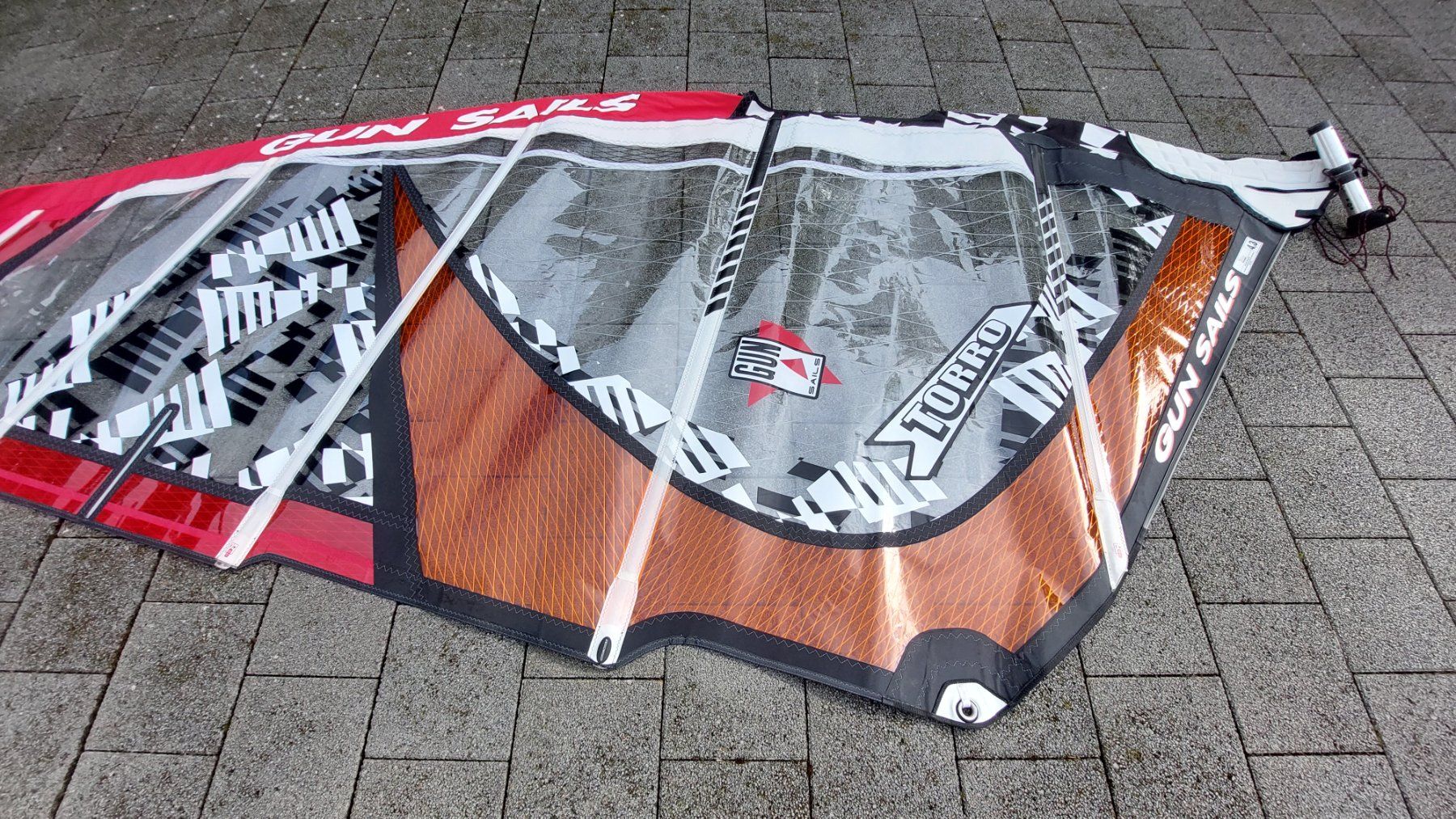 Surfen: Windsurfsegel Gun Torro 4.3 – Gebraucht aus Oberdiessbach von wasserfreak 5