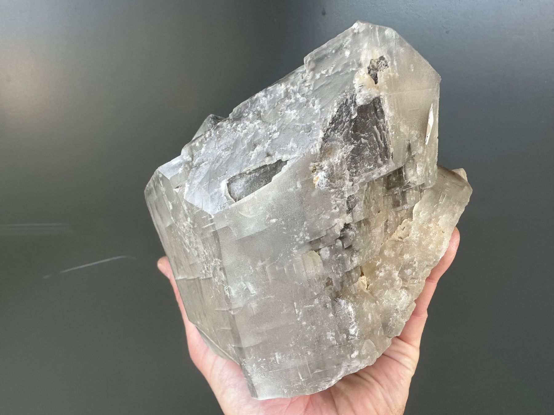 Minerali & Pietre curative: Calcit Kristallhöhle Kobelwald – Usato da Oberuzwil venduto da Crystall0 3