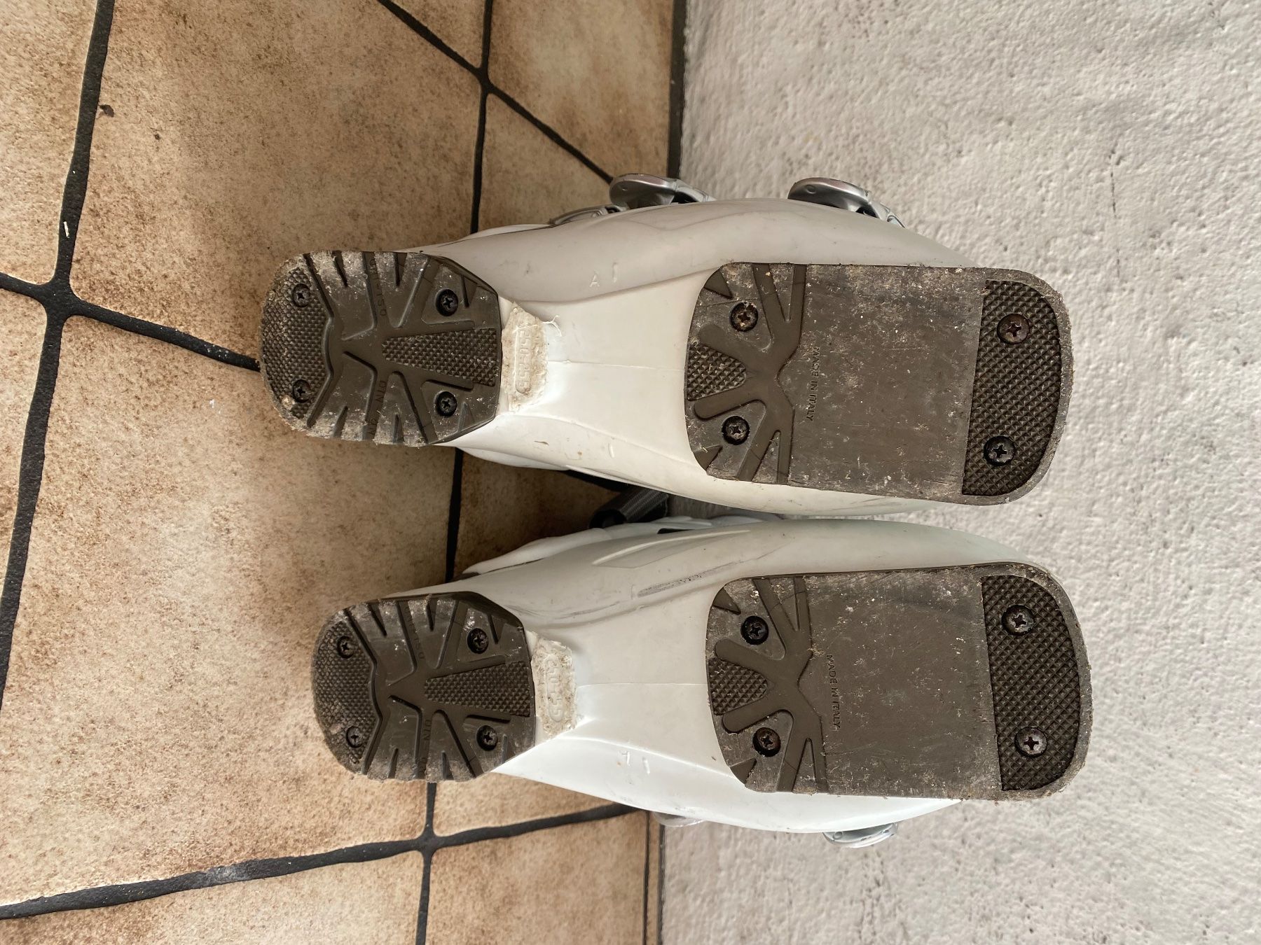 Lowa Chaussures femmes: Chaussures ski lowa air systeme AC80 – D'occasion à La Neuveville par e_perriard 4