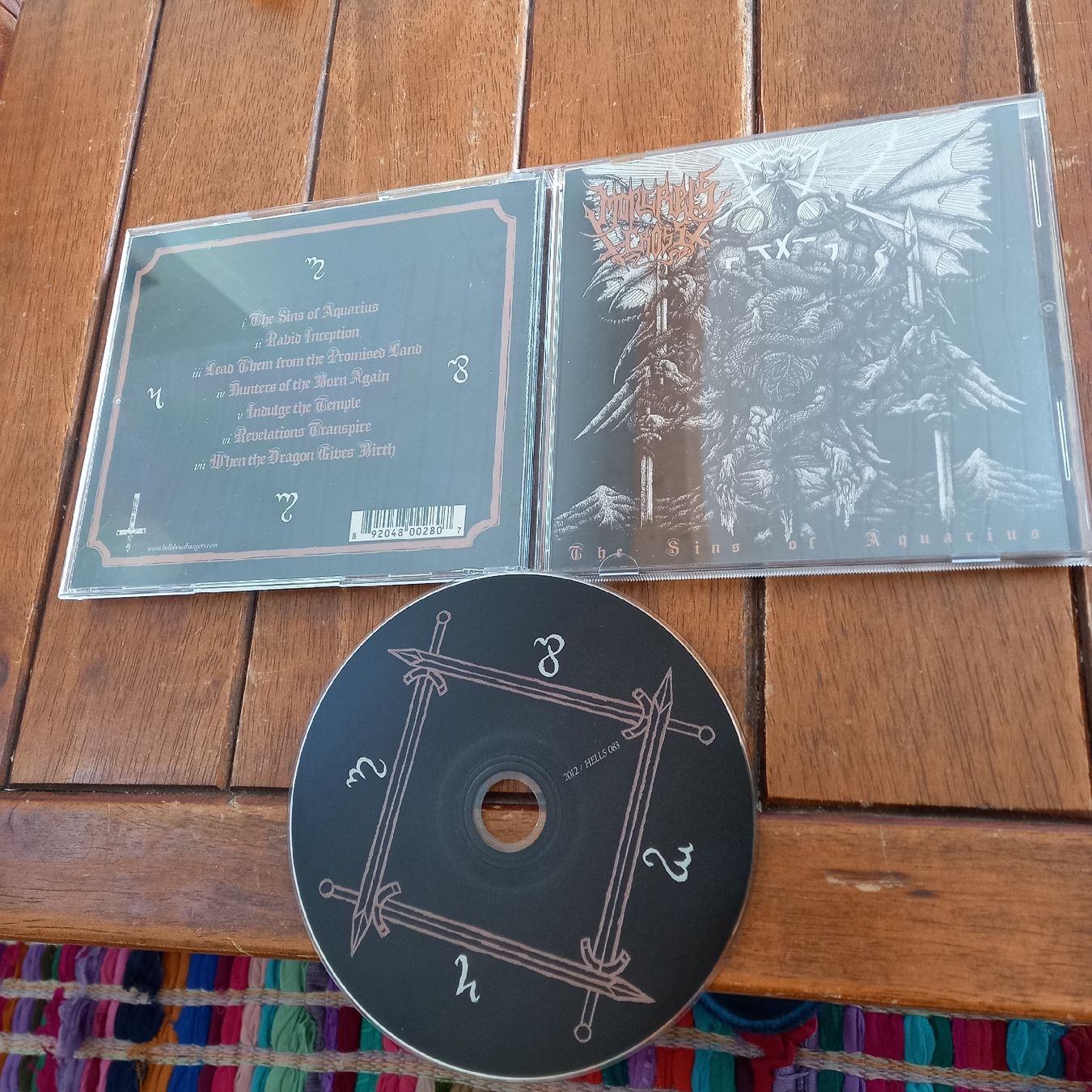 CD: mongrel's cross- the sins... – Usato da St-Cergue venduto da VeganWarrior