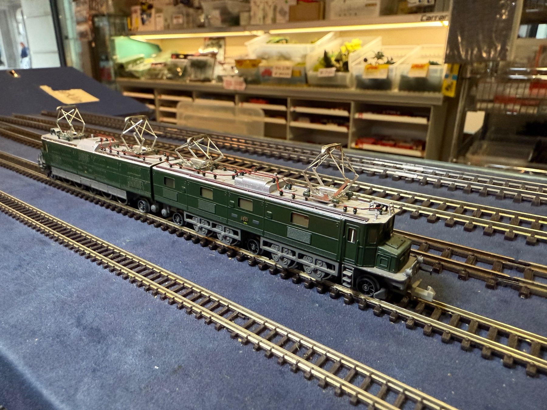 Fulgurex Modelleisenbahnen: Fulgurex Spur N SBB Ae 8/14 11801 – Gebraucht aus Chiasso von Carrara-Modellismo 1