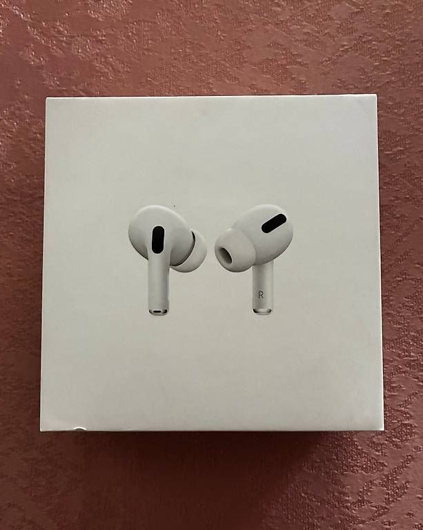 Cuffie: AirPods Pro (1ère génération)  accessoires complets – Usato da Genève venduto da AA3821 2