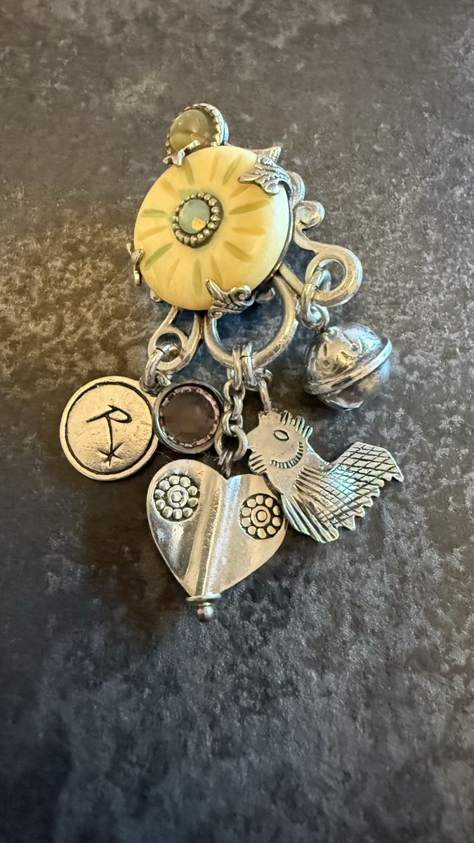 Orecchini pendenti & Orecchini a lobo: Paire de boucles d'oreilles Reminiscence  clip. – Usato da Nyon venduto da stylevintage79 1