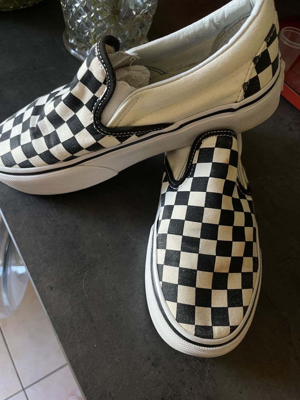 Vans Scarpe da uomo: Vans Old Skool Checkerboard Slip On Trainers Unisex Emo – Usato da Genève venduto da lailas_things
