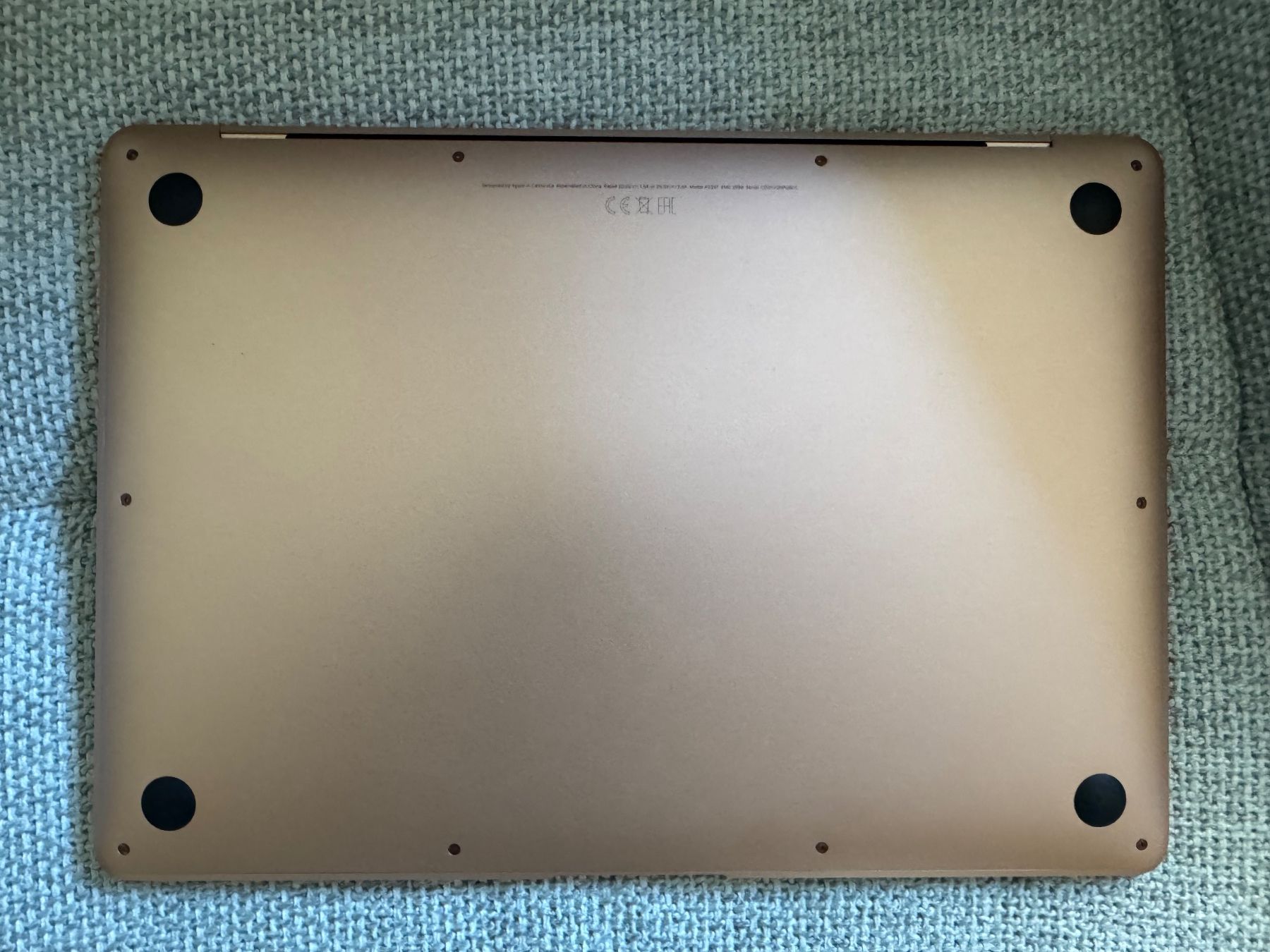 Apple Notebooks: MacBook Air 2020 M1 – Defekt aus Adliswil von Busys 3