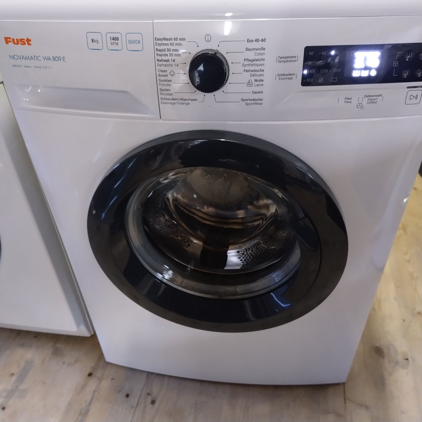 Novamatic Lavatrici: Electrolux Novamatic WA809E – Usato da Herisau venduto da Ea83