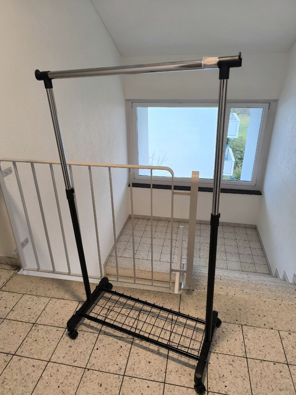 Autres décorations & accessoires: Kleiderständer JYSK – Neuf (Voir description) à Glattbrugg par admin2012 1
