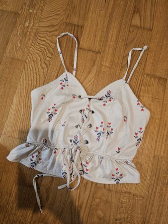 Süsses Sommer Top mit Schnürung – Grösse xs – wie neu! ☀️