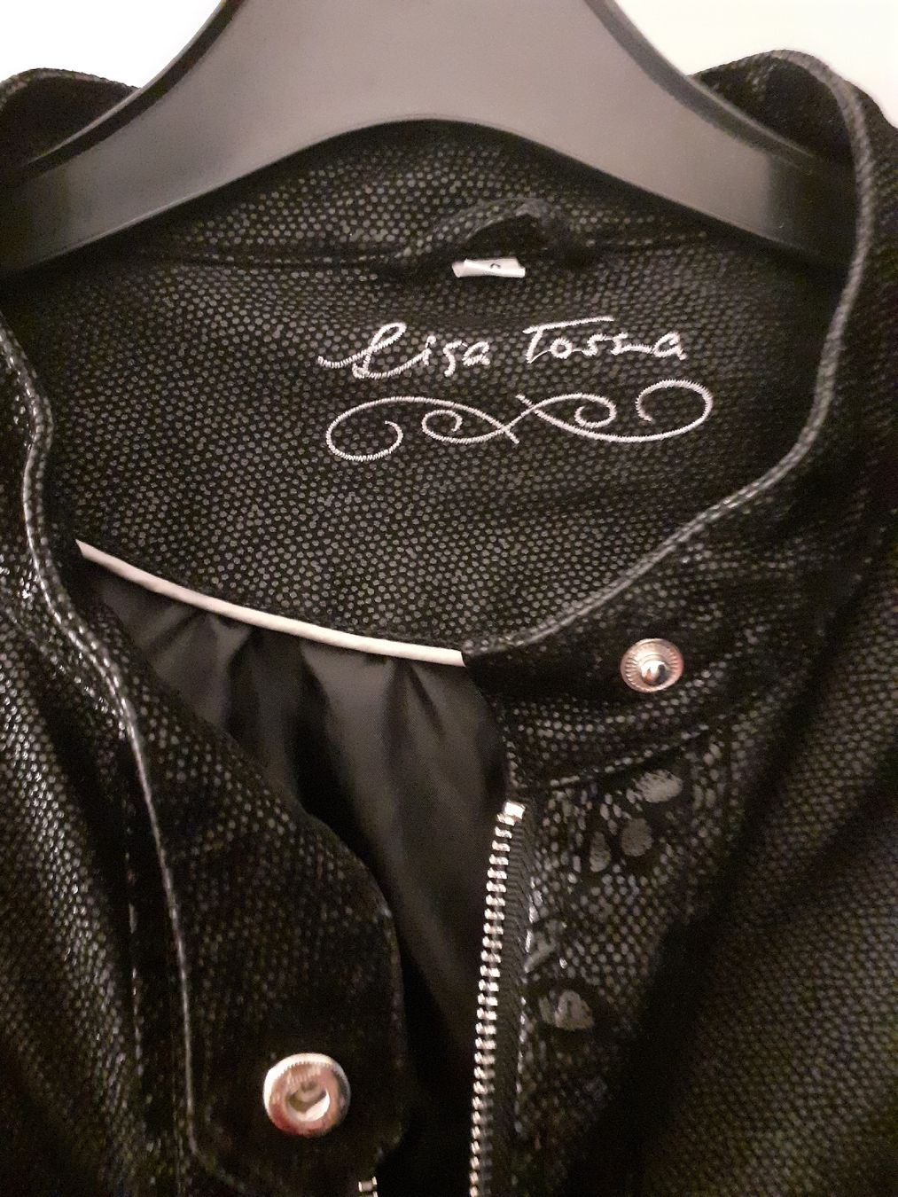 Jacken: Elegante schwarze Lederjacke  Biker-Stil Gr. 48 – Gebraucht aus Kloten von elb_9qvr 1