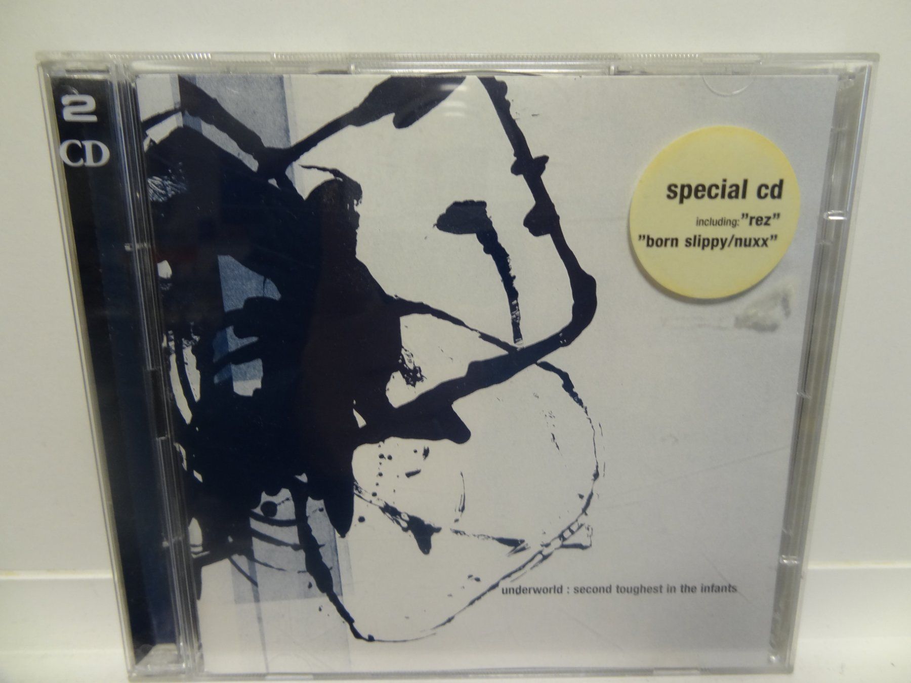 CD: Underworld, Second Toughest In The Infants – Usato da luzern venduto da musicandart