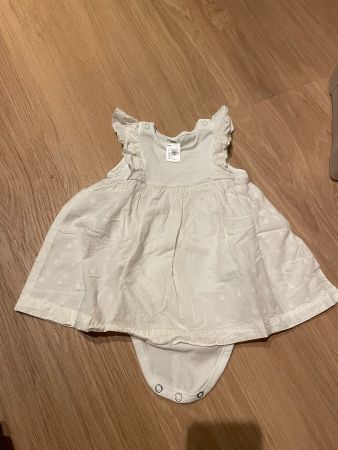 süsses Kleid Gr 68